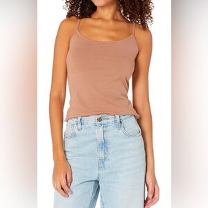 GAP NWT beige camisole/ tank size M